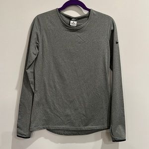 Nike Dry-fit long sleeve shirt